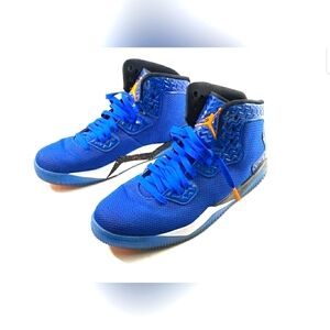 Nike Jordan Spike Forty New York Knicks Sneakers
